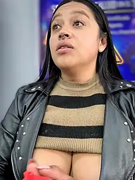 -Mia1: απευθείας συνομιλία ΧΧΧ