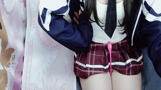 Alice-Hot88 Adlı Modelin Canlı XXX Sohbeti