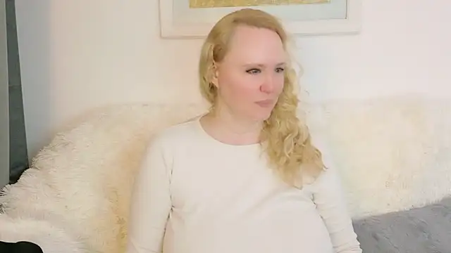 Sarah4you 即時 XXX 聊天