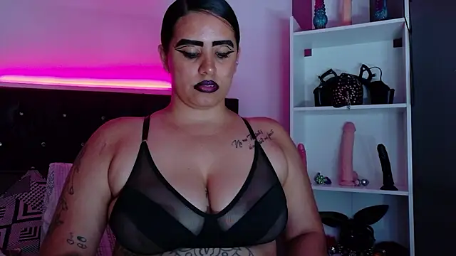 دردشة MariaGaitan الجنسية المباشرة