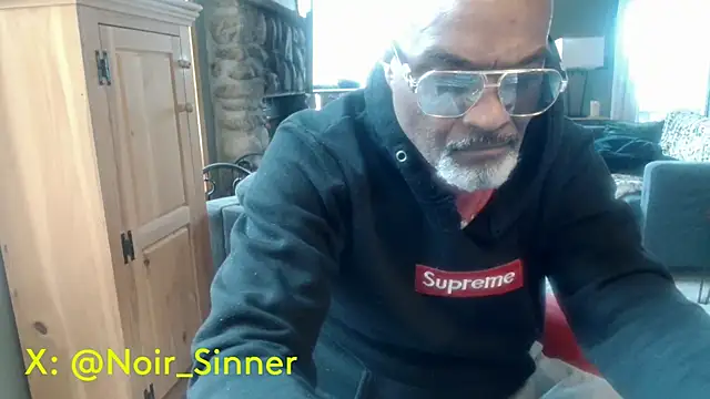 sinnernoir webkamerás műsora