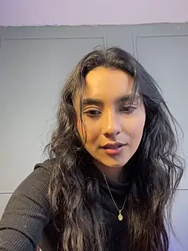 Chatroom XXX en direct de Zafira_Montiel