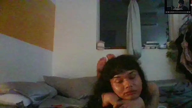 estradiolist's Live XXX Chat