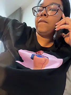 XMara élő XXX-chatje