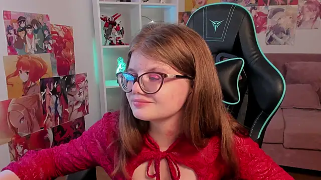 ChloeHalses Live XXX Chat