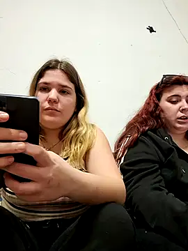 Dulcexpecado Adlı Modelin Canlı XXX Sohbeti