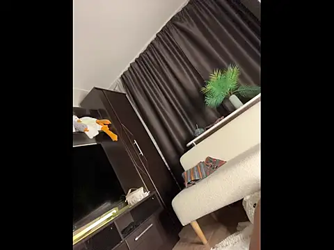 itssophiie Chat XXX in diretta