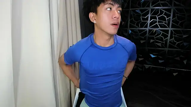 Živý XXX chat davincihugecock