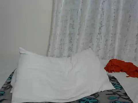 Czat XXX na żywo – Sexxieshanty