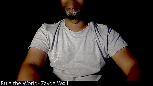 Show modela _x_rated_ na web-kameri