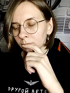 Aashikalaa 即時 XXX 聊天