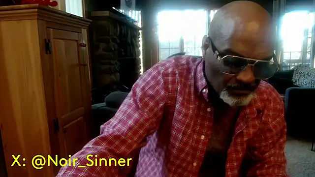 Czat XXX na żywo – sinnernoir