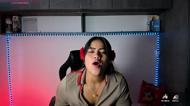 دردشة vickylatina_ الجنسية المباشرة