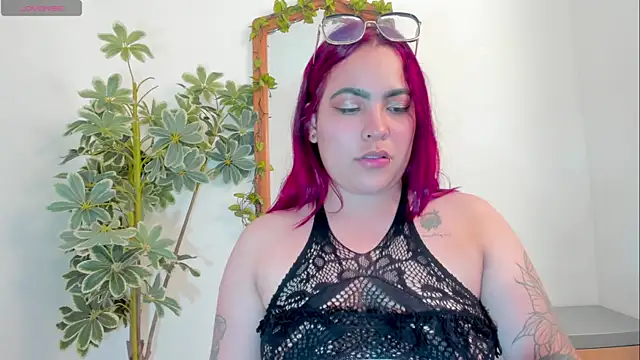 AfroditaVega_n Webbikameraesitys