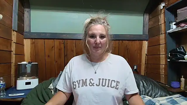 Chat +18 de lisaxlovexxx ao vivo