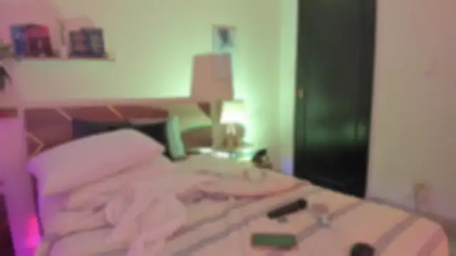 Chat +18 de YariRose ao vivo