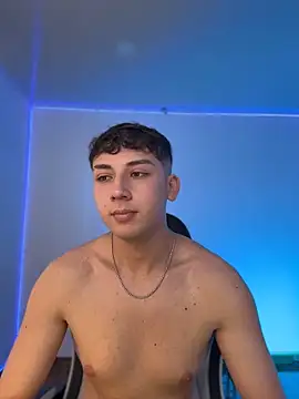 oliver_kyy Live XXX-chat