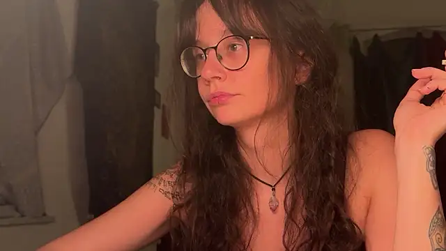 Chat +18 de nyxo_ ao vivo