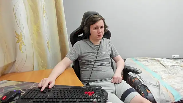 iliaskrislove's Live XXX Chat