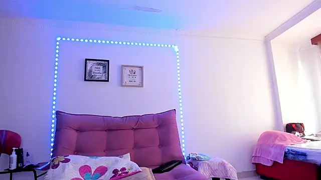 Chat +18 de selena_jhonson ao vivo