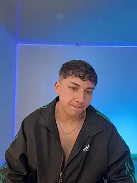 oliver_kyy 现场XXX聊天