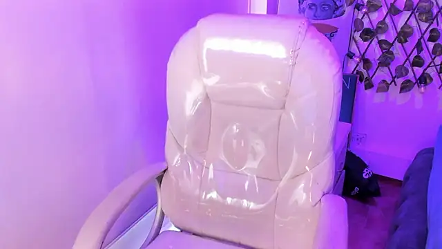 XXX chat uživo modela Nathaly_ds