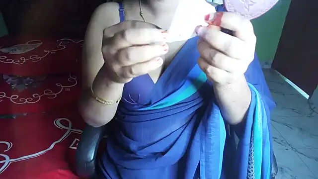 Chat +18 de BengaliQueenStar ao vivo