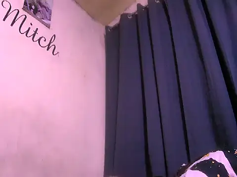 Show modela sexymitchyx24 na web-kameri