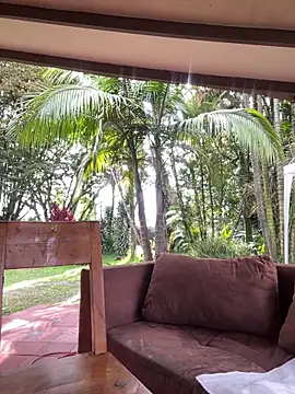 Chatroom XXX en direct de AliceMrtnz