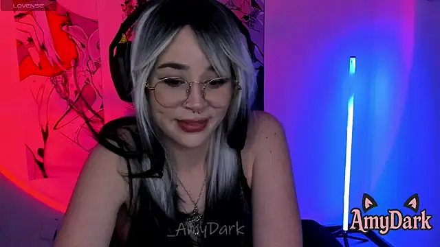 _AmyDark's Live XXX Chat