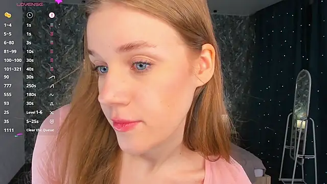 XXX chat uživo modela OdellaFrake