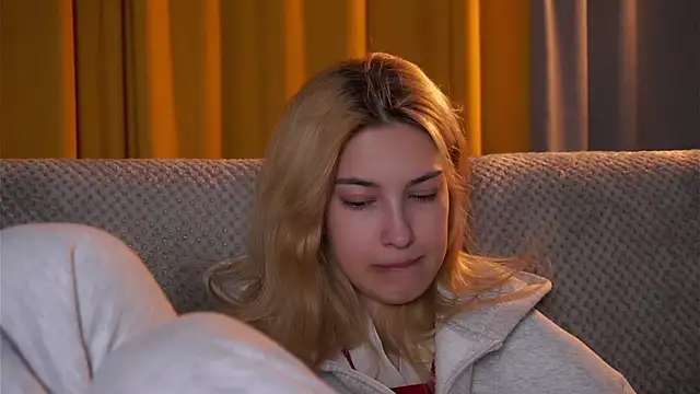 Chatroom XXX en direct de AngelicRice