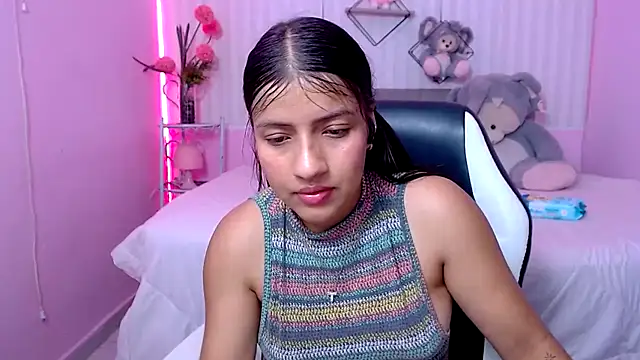 zara_cute: онлайн-секс-чат