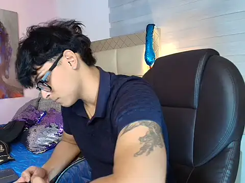 Вебкам-шоу mathias_oberlin