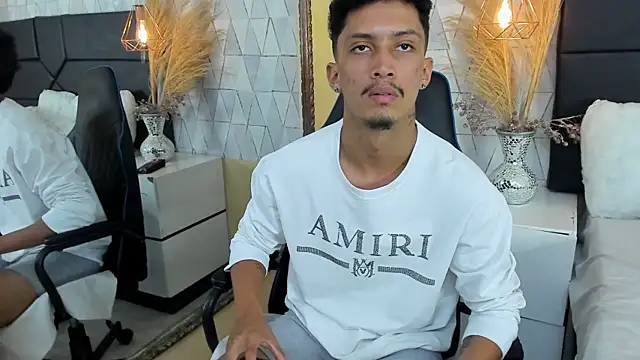 Webkamerová show NoahOsorio