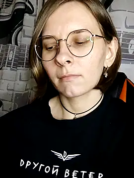 Aashikalaa 现场XXX聊天