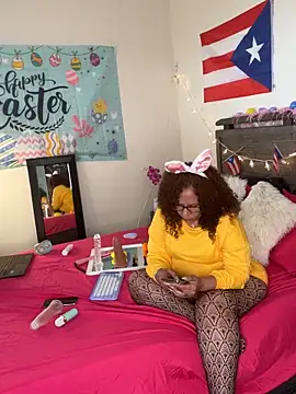 ladycreamypr2 Adlı Modelin Canlı XXX Sohbeti