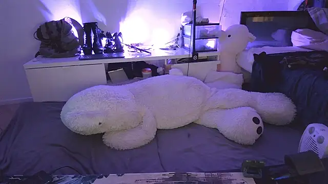 Вебкам-шоу CeriseLapine