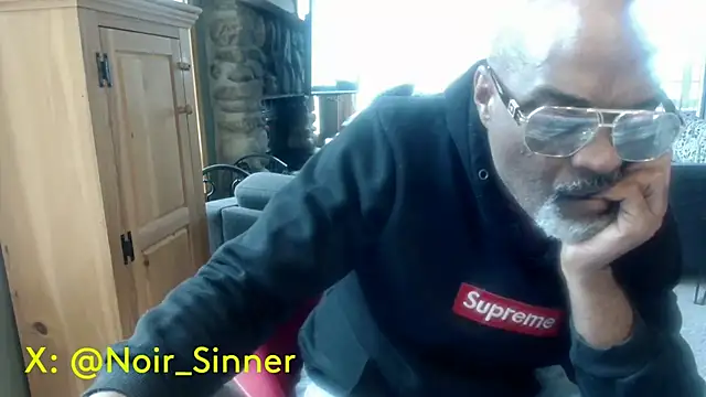 sinnernoir's Webcam Show