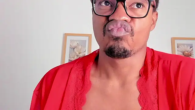 Show modela JEFFREY_COTTOM na web-kameri