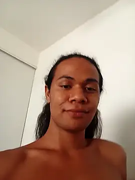 TransKylieX Pertunjukan Webcam