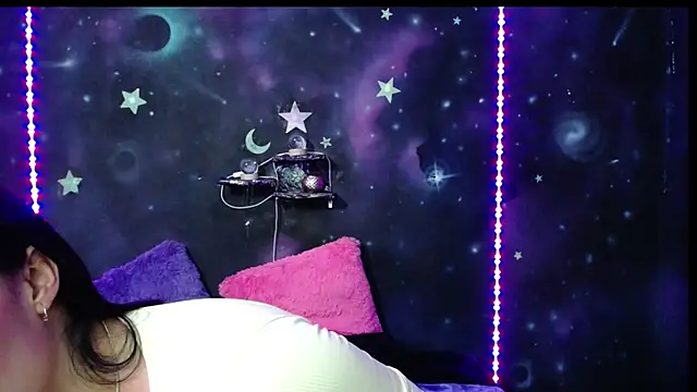 XXX chat uživo modela ValentinaRojass_