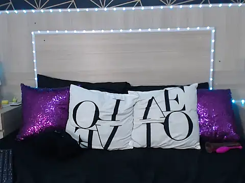 SamanthaMarcus Adlı Modelin Canlı XXX Sohbeti