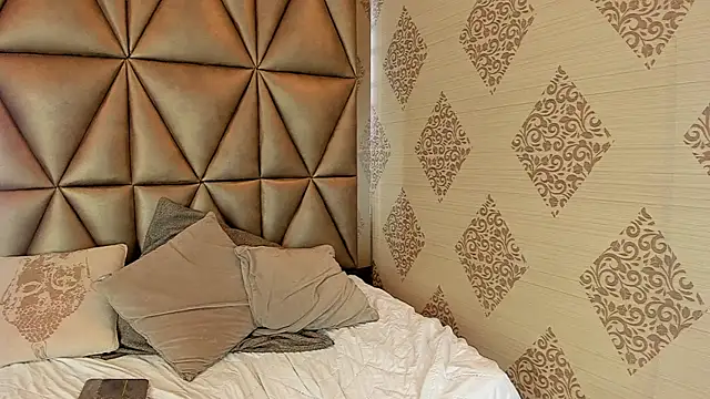 XXX chat uživo modela ivannia_Lawrence