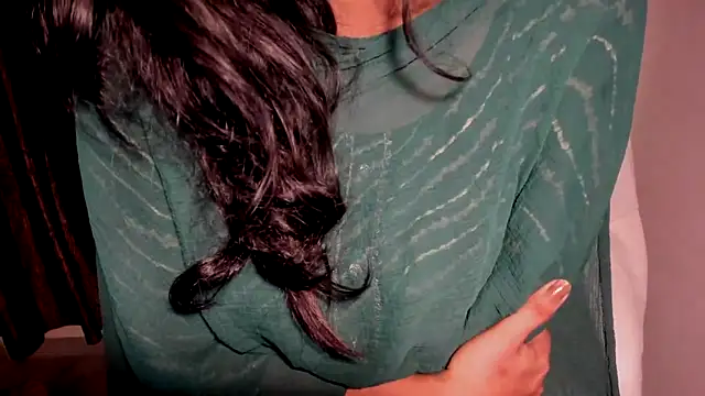 XXX chat uživo modela TheShyGirl_