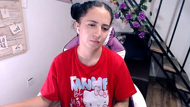 XXX chat uživo modela samantha_baby_