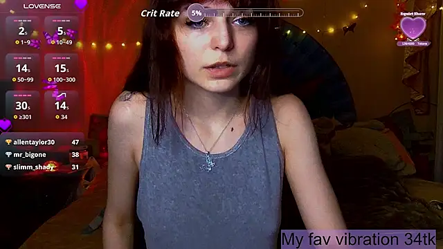 แชท XXX สดของ ArianaLight