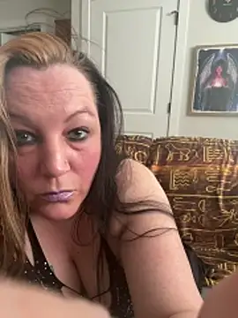 Queenemerald élő XXX-chatje