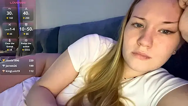 PandaFluff লাইভ XXX চ্যাট