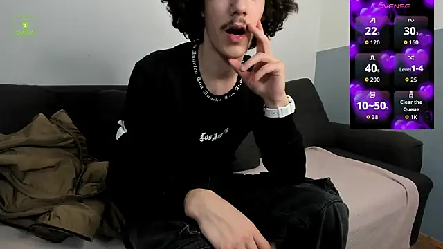 Dilan_Wolfe 라이브 XXX 채팅